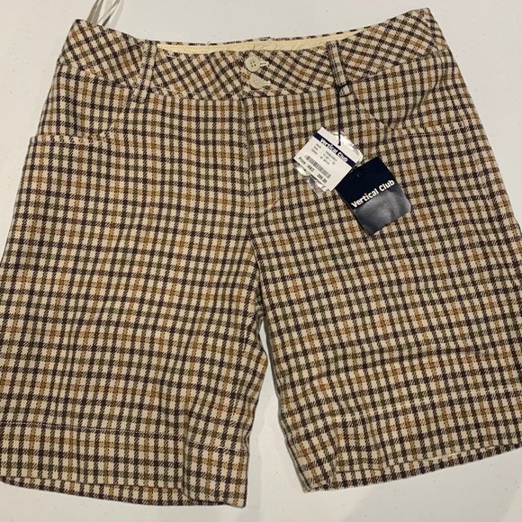 NEW Short - Picture 1 of 6